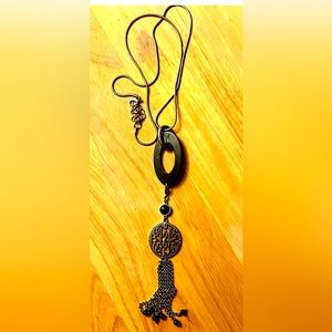 Black necklace with tassel